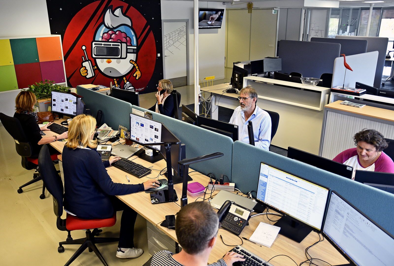 Salle de rédaction aujourd'hui.