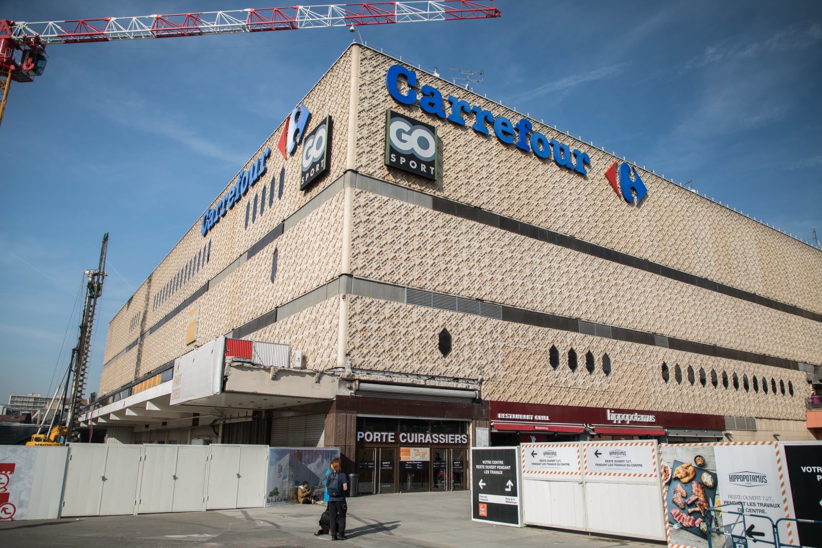 Le centre commercial comme il ne sera plus après les travaux. Photo Le Progrès/ Maxime CARON