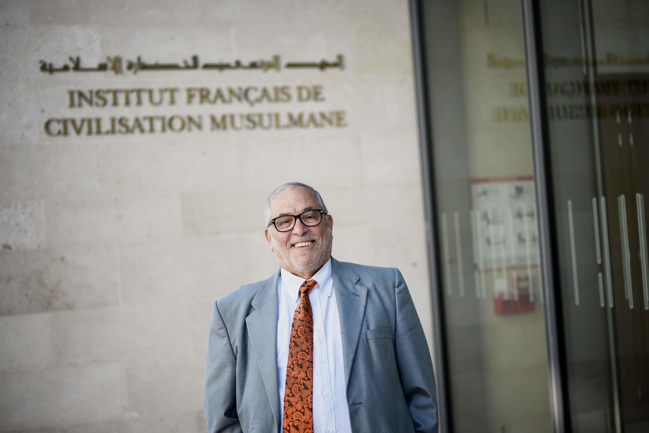 Kamel Kabtane, le 17 septembre devant l'Institut français de civilisation musulmane. / Photo AFP/Jeff PACHOUD