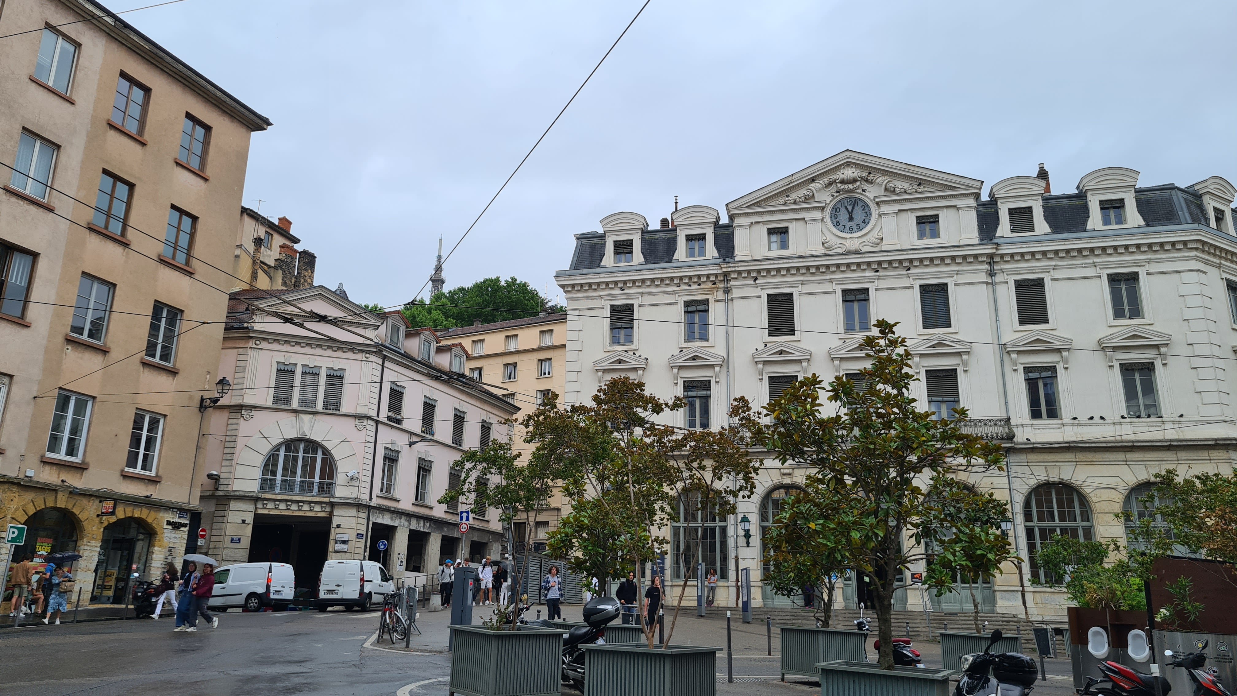 La Ficelle des Morts quand les cadavres prenaient le funiculaire La Ficelle des Morts quand les cadavres prenaient le funiculaire