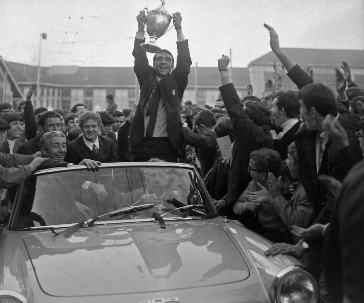 Photo De Presse Vintage AS Saint-Étienne Finale Coupe De France 1974 - Avec 6 Autographes, Origine France